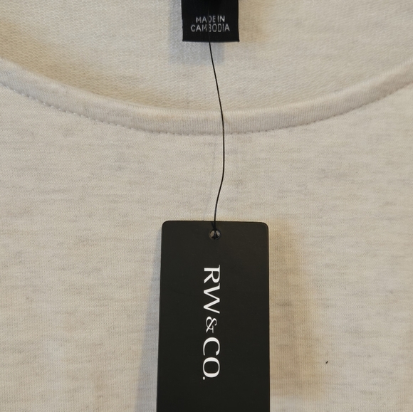 RW&CO. - Picture 4 of 7